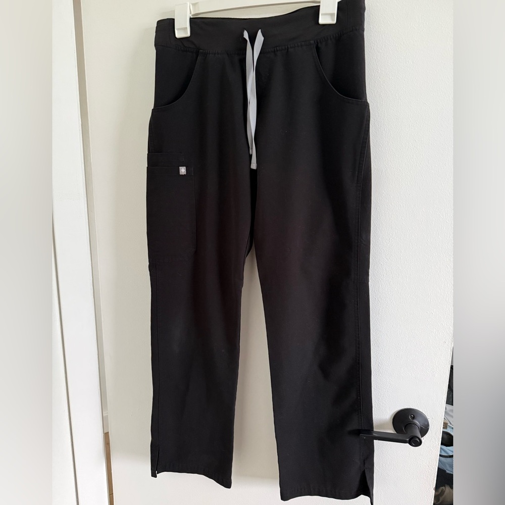 FIGS straight leg scrub pants